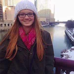 2015 scholarship winner Kendall Branham on trip during the winter, she has brown hair and is wearing a grey beanie 